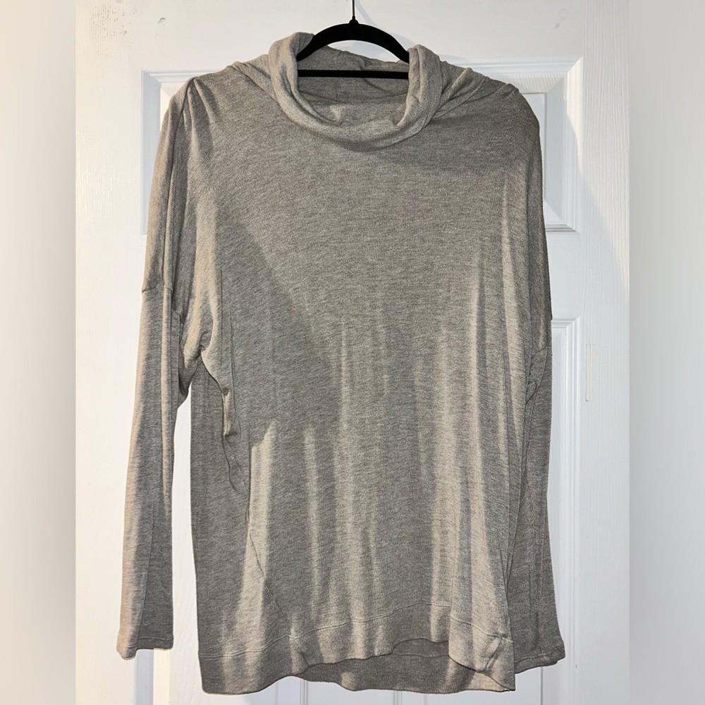 L ralph lauren taupe scoop neck lightweight sweater